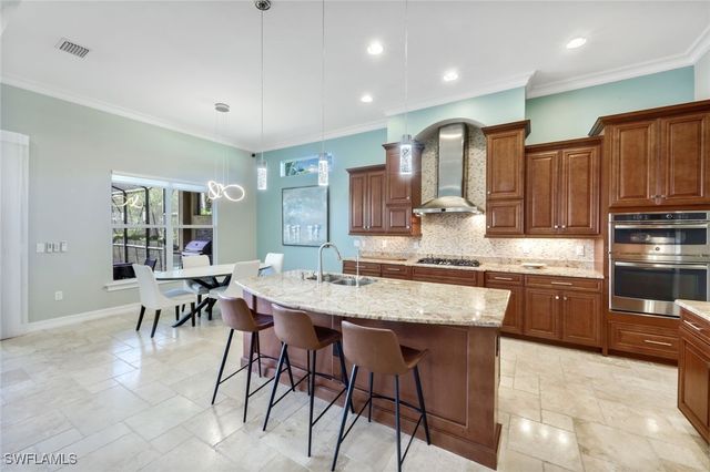 9333 Campanile CIR, Naples, FL 34114