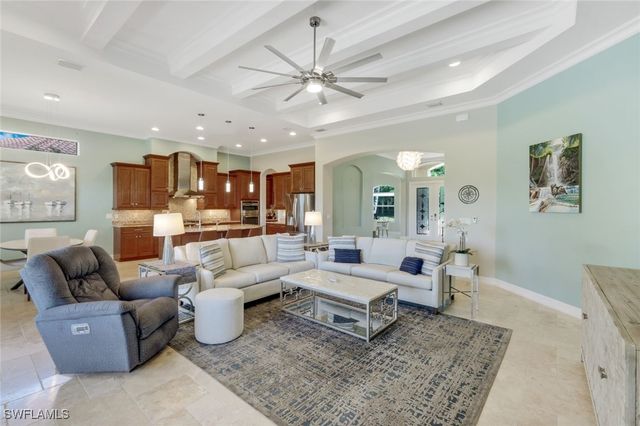 9333 Campanile CIR, Naples, FL 34114