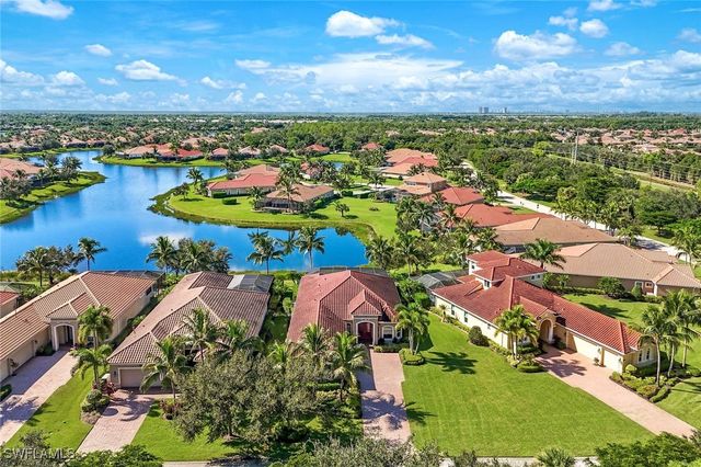 9333 Campanile CIR, Naples, FL 34114