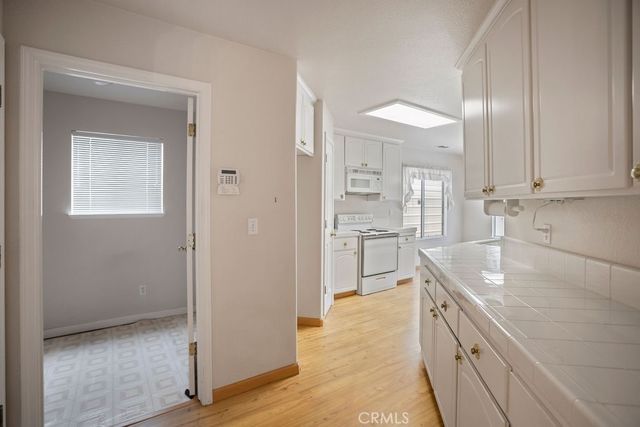 2182 Spanish Bay Court, Merced, CA 95340