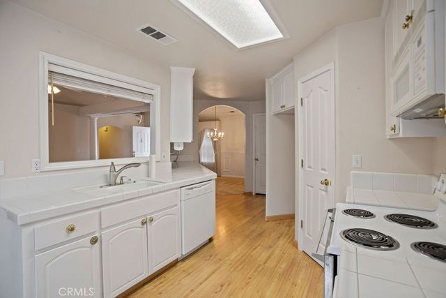 2182 Spanish Bay Court, Merced, CA 95340