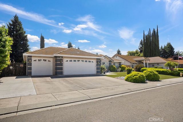 2182 Spanish Bay Court, Merced, CA 95340