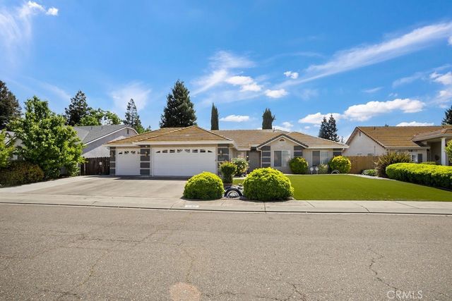 2182 Spanish Bay Court, Merced, CA 95340