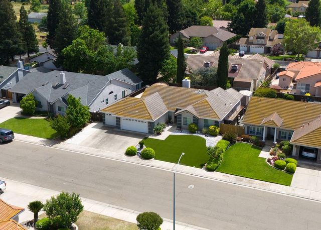 2182 Spanish Bay Court, Merced, CA 95340