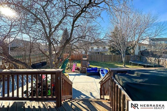 6504 N 105th Street, Omaha, NE 68112