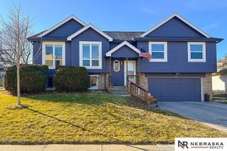 6504 N 105th Street, Omaha, NE 68112