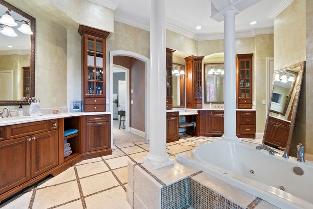 8831 Forest Creek Lane, Ooltewah, TN 37363