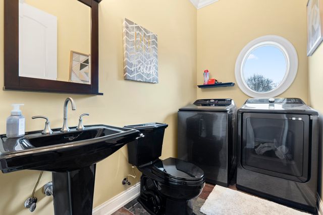 8831 Forest Creek Lane, Ooltewah, TN 37363