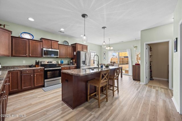 130 Prelude Drive, Richlands, NC 28574