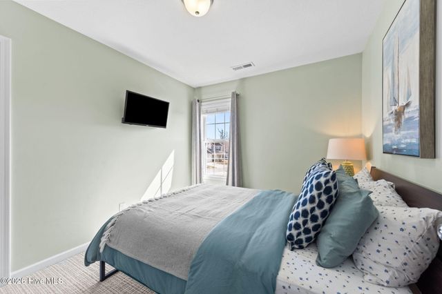 130 Prelude Drive, Richlands, NC 28574