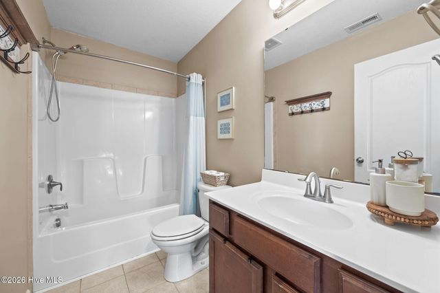 130 Prelude Drive, Richlands, NC 28574