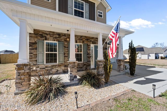 130 Prelude Drive, Richlands, NC 28574