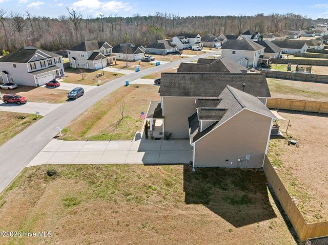 130 Prelude Drive, Richlands, NC 28574