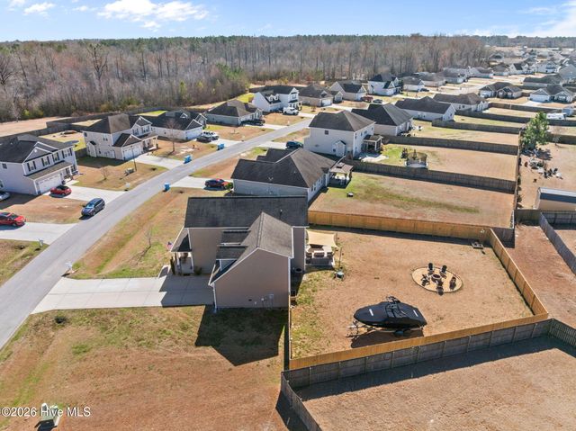 130 Prelude Drive, Richlands, NC 28574