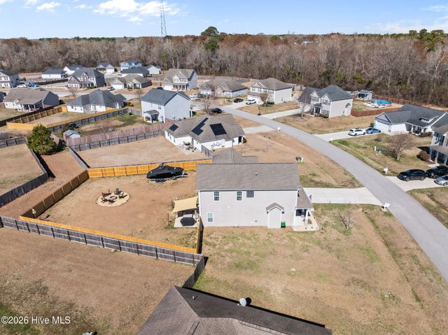 130 Prelude Drive, Richlands, NC 28574