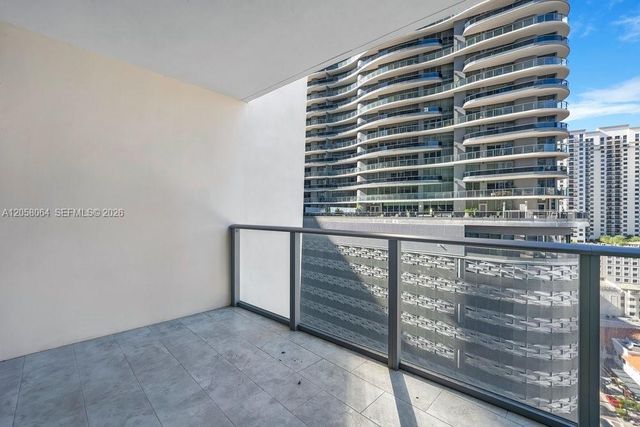 1010 Brickell Ave 1810, Miami, FL 33131