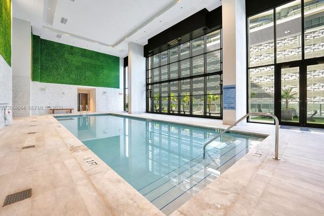 1010 Brickell Ave 1810, Miami, FL 33131