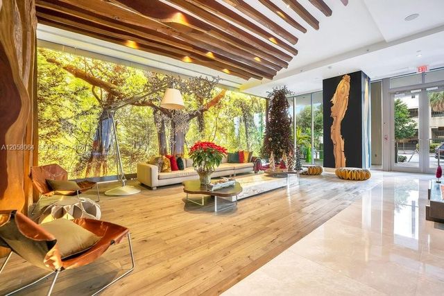1010 Brickell Ave 1810, Miami, FL 33131