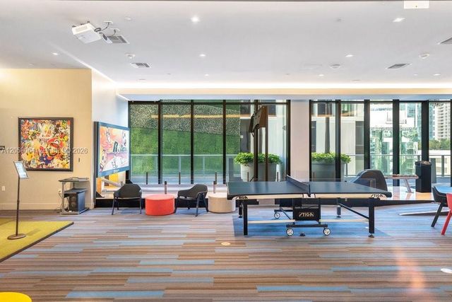 1010 Brickell Ave 1810, Miami, FL 33131