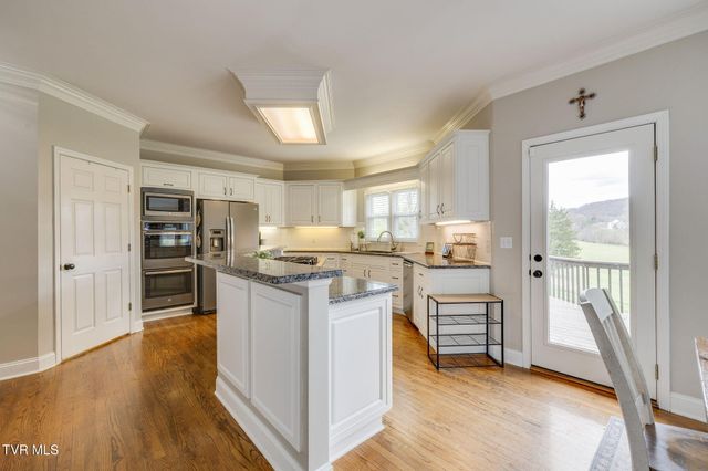 1104 Wiembley Drive, Kingsport, TN 37664