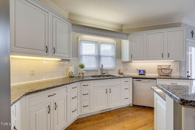 1104 Wiembley Drive, Kingsport, TN 37664