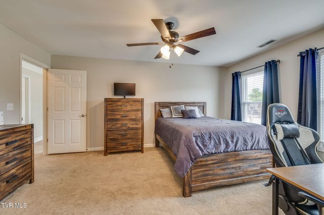 1104 Wiembley Drive, Kingsport, TN 37664