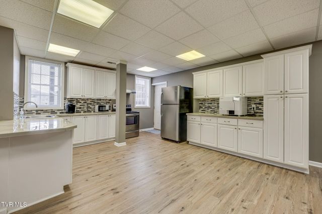 1104 Wiembley Drive, Kingsport, TN 37664