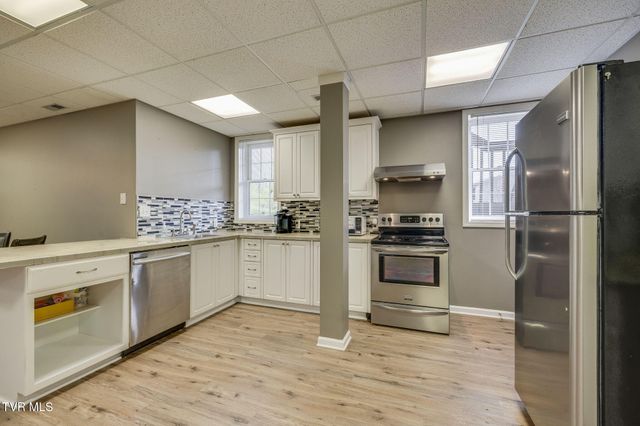 1104 Wiembley Drive, Kingsport, TN 37664