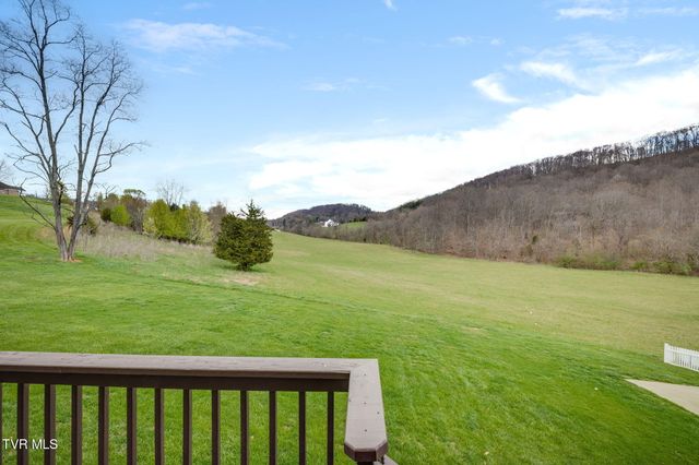 1104 Wiembley Drive, Kingsport, TN 37664