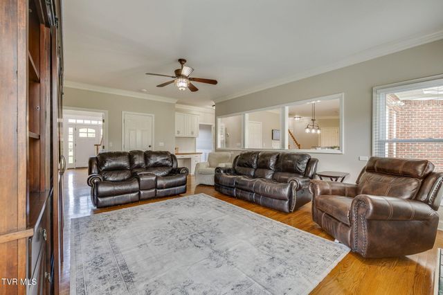 1104 Wiembley Drive, Kingsport, TN 37664