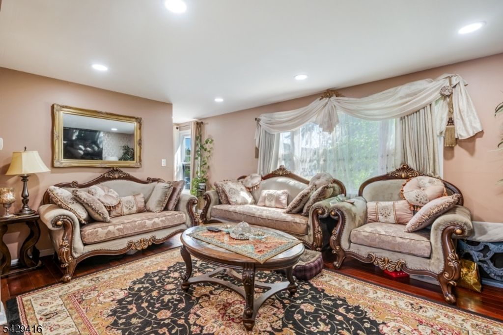 40 Jefferson Dr, Piscataway Twp., NJ 08854 — photo 5
