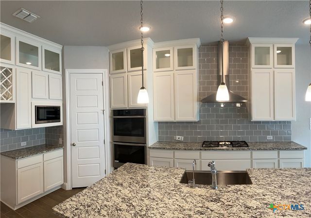1145 Carriage Loop, New Braunfels, TX 78132