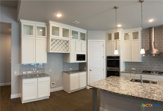 1145 Carriage Loop, New Braunfels, TX 78132