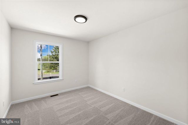 28264 MINE RUN RD, Rhoadesville, VA 22542