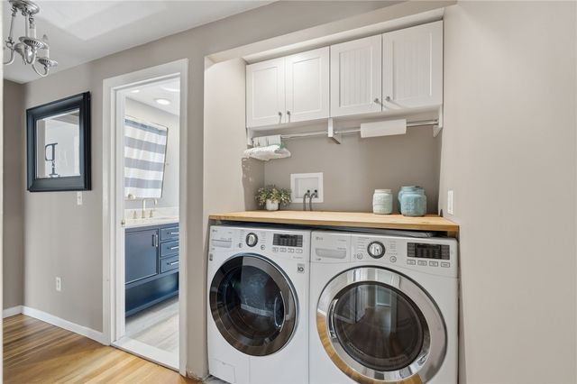 67 Love Lane, Warwick, RI 02886