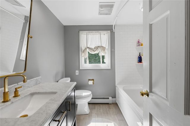 67 Love Lane, Warwick, RI 02886