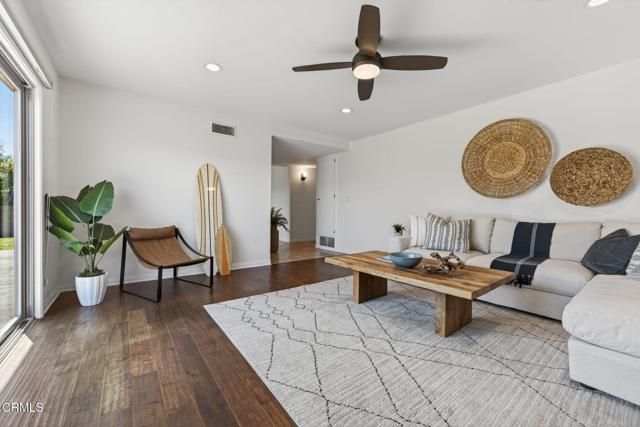 942 Euclid Avenue, Camarillo, CA 93010