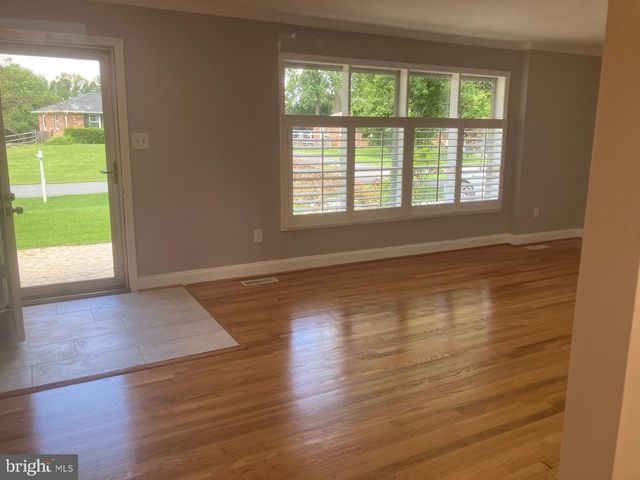 3820 INGLESIDE ST, Olney, MD 20832