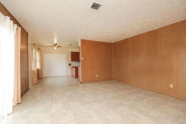 5110 Noldale Drive, Houston, TX 77016