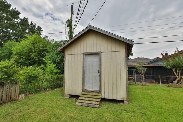 5110 Noldale Drive, Houston, TX 77016