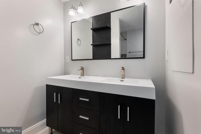 25 EAST N, Baltimore, MD 21224