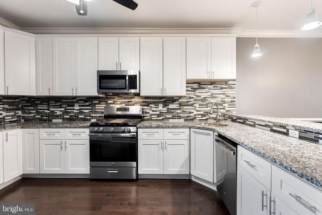 25 EAST N, Baltimore, MD 21224