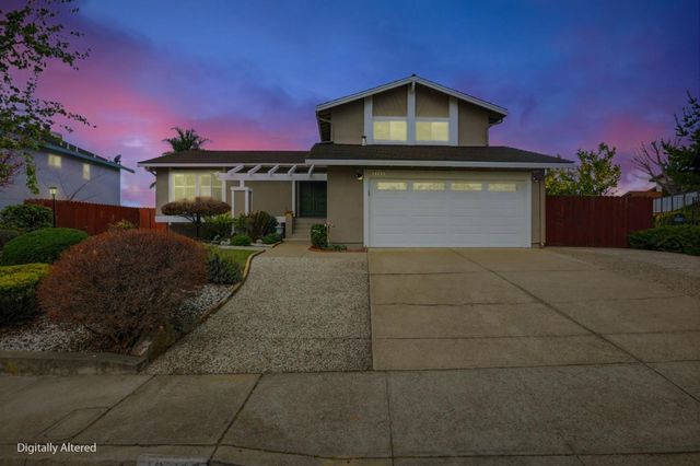 18737 W Cavendish Drive, Castro Valley, CA 94552