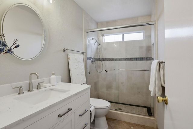 18737 W Cavendish Drive, Castro Valley, CA 94552