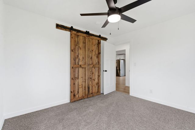 10431 W Farm Road 174, Republic, MO 65738