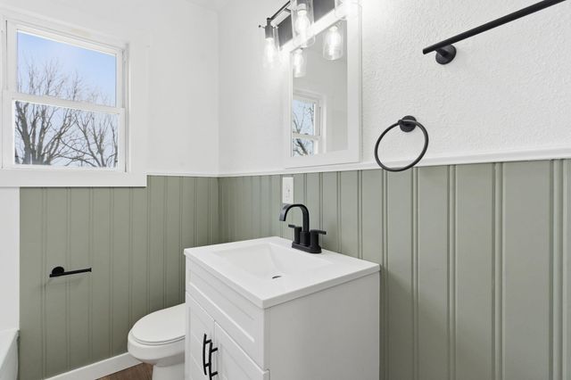 10431 W Farm Road 174, Republic, MO 65738