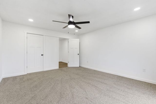 10431 W Farm Road 174, Republic, MO 65738