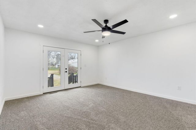 10431 W Farm Road 174, Republic, MO 65738