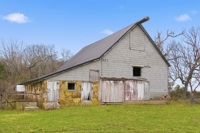 10431 W Farm Road 174, Republic, MO 65738