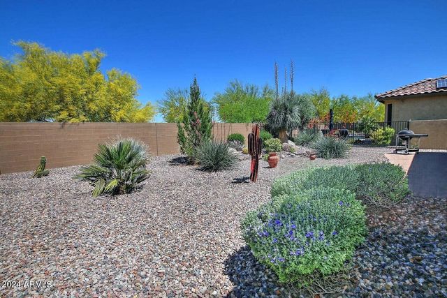 4394 N HUMMINGBIRD Drive, Florence, AZ 85132